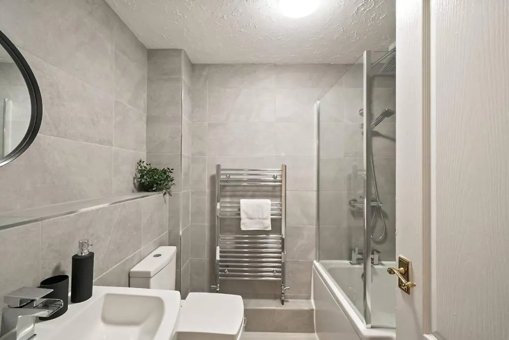 Cosy & Modern Property In London - Sleeps Up To 5 Apartment United Kingdom